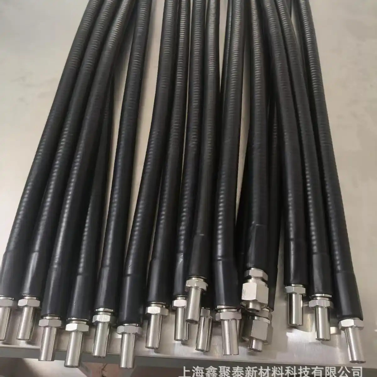 FEP波纹管液冷水管应用场景及行业适配分析插图4